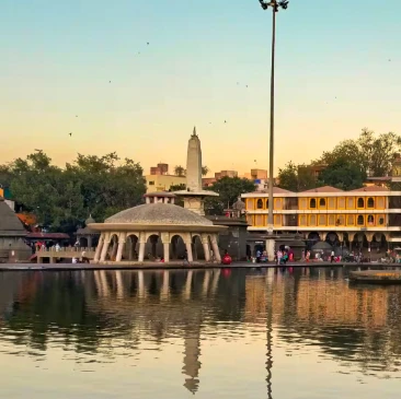 गोदावरी नदी, पंचवटी, रामकुंड और नासिक की सांस्कृतिक एवं आध्यात्मिक धरोहर का मनोहारी दृश्य